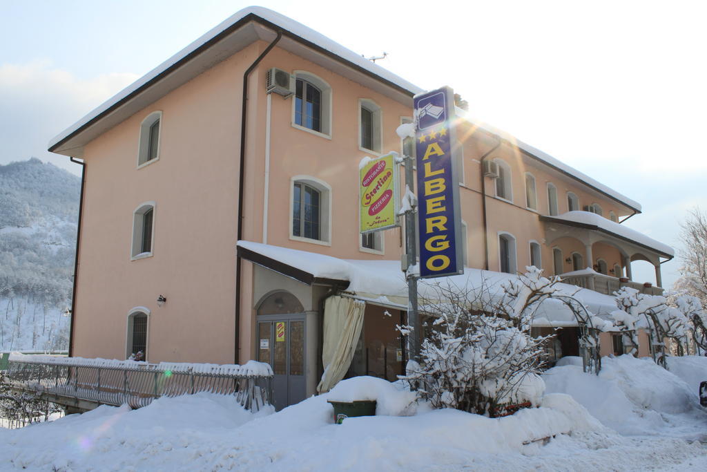 Albergo Ristorante Sterlina Grizzana Ruang foto