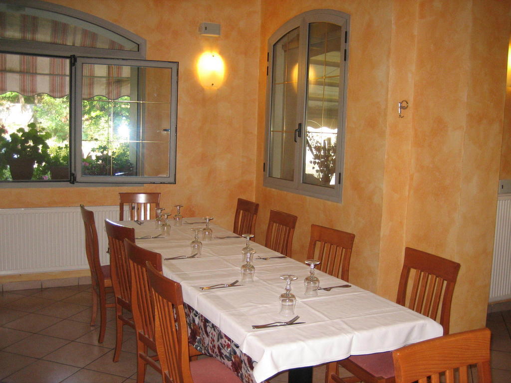 Albergo Ristorante Sterlina Grizzana Ruang foto